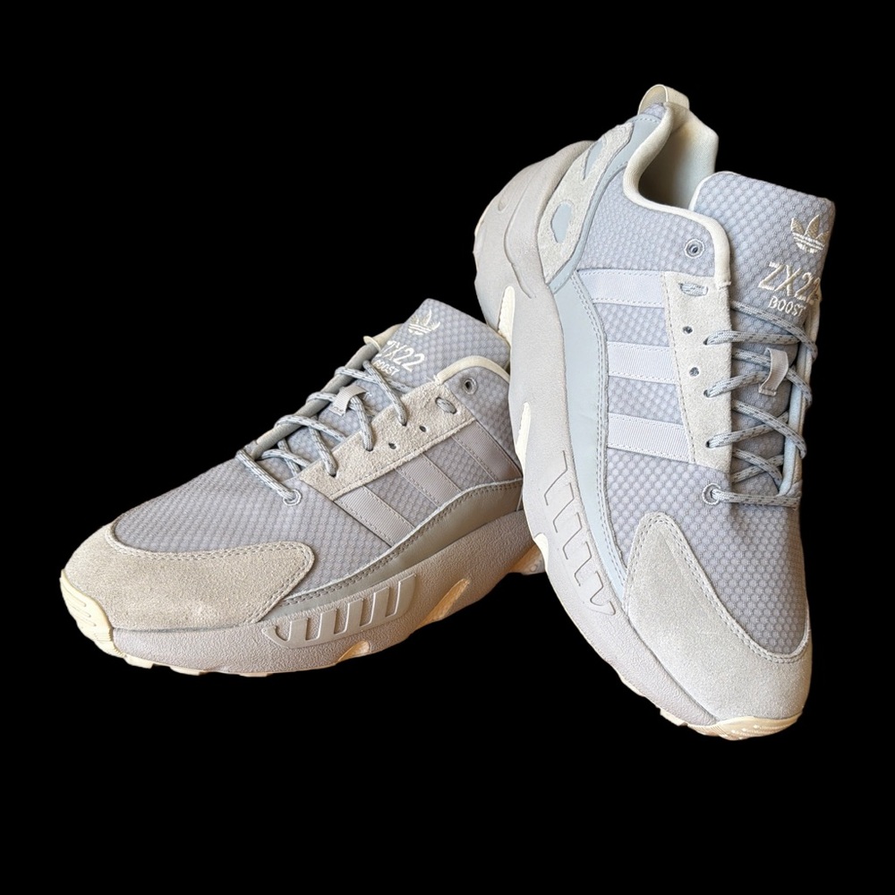 adidas Men's Light Gray ZX 22 Runner Sneakers Size 11 EUC 2X